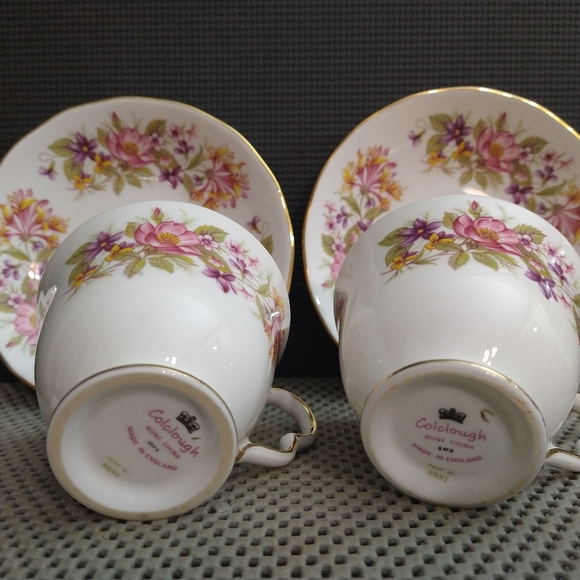 Vintage Colclough Bone China Cup And Saucer, Creamer, Sugar Bowl Mad in England - Picture 10 of 13